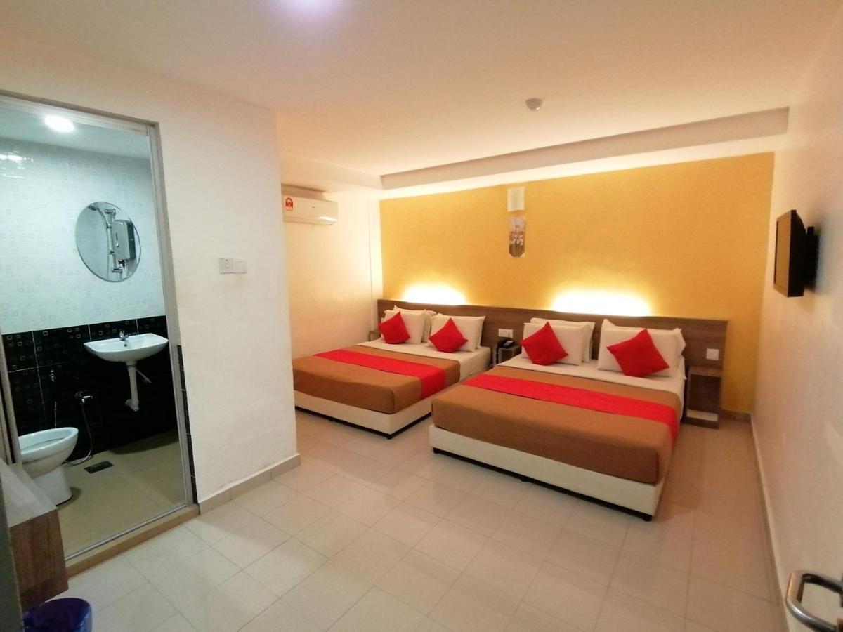 Yellow Mansion Hotel Melaka Raya Bagian luar foto