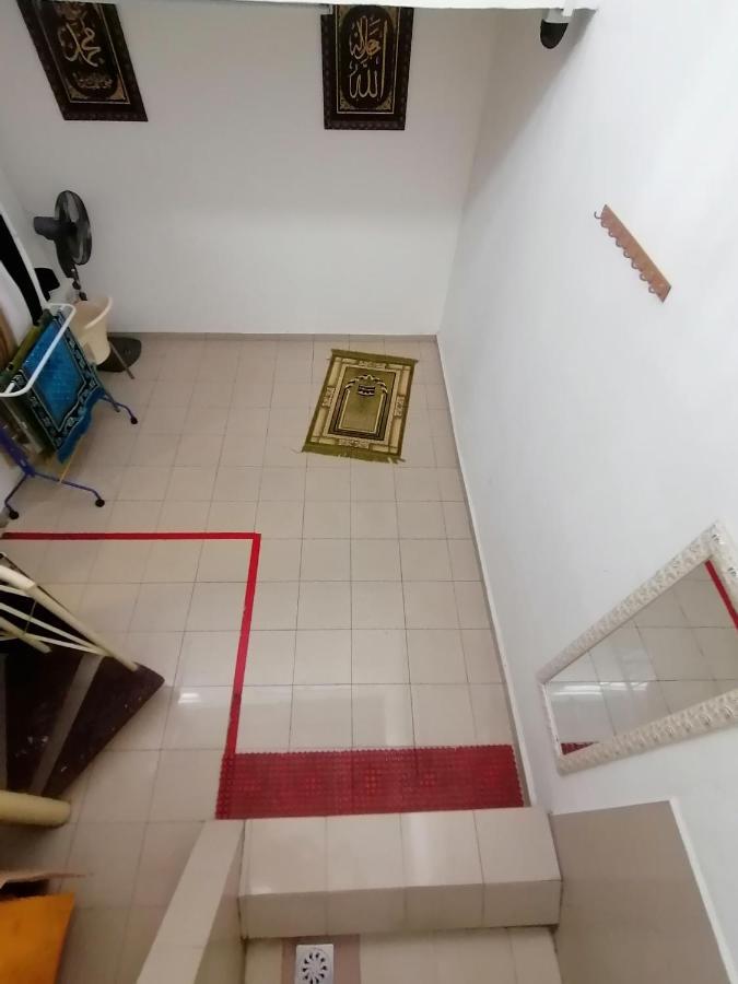 Yellow Mansion Hotel Melaka Raya Bagian luar foto