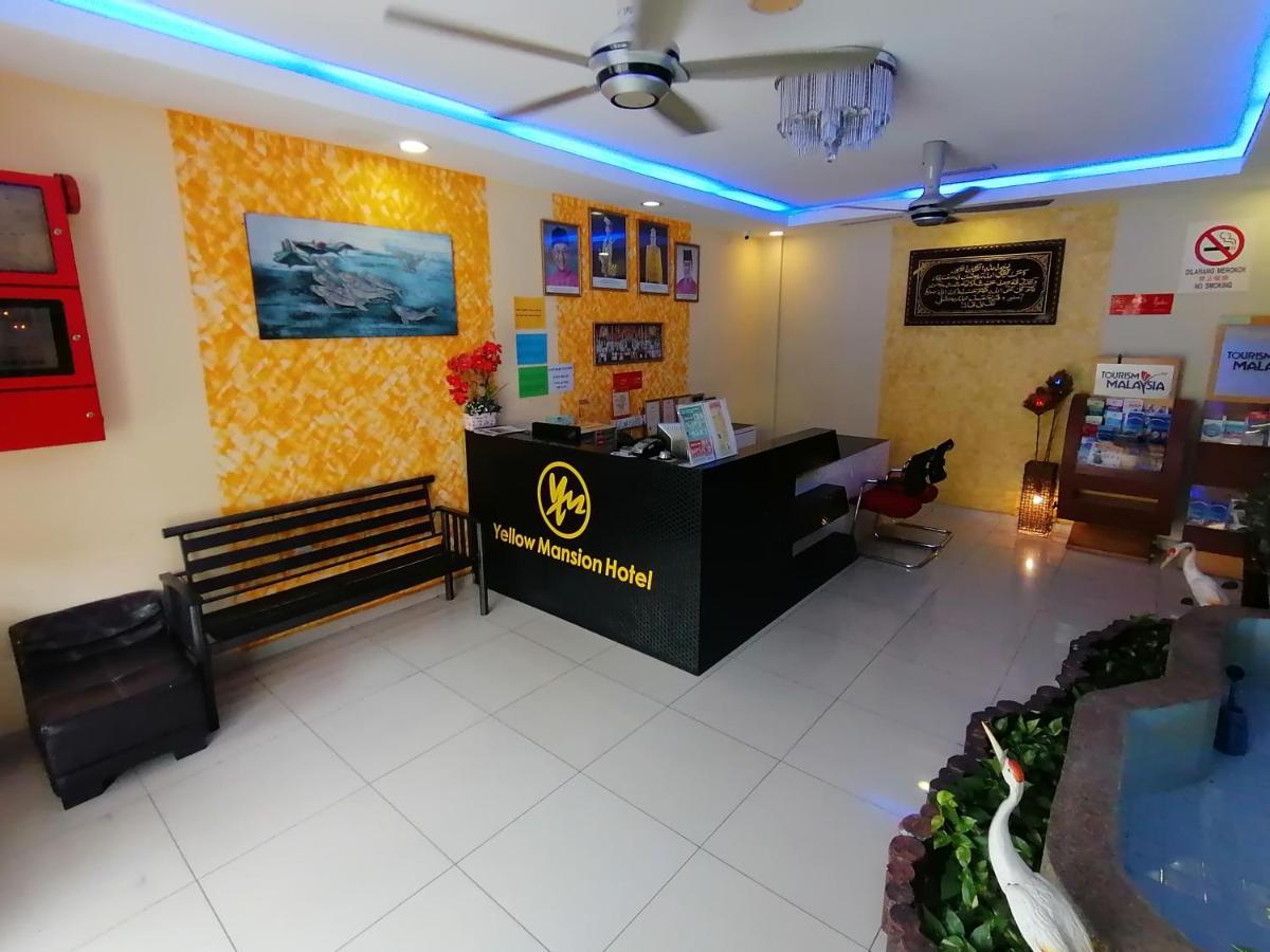 Yellow Mansion Hotel Melaka Raya Bagian luar foto