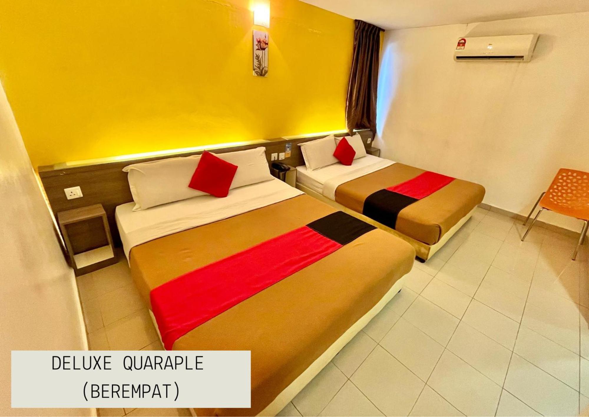 Yellow Mansion Hotel Melaka Raya Bagian luar foto